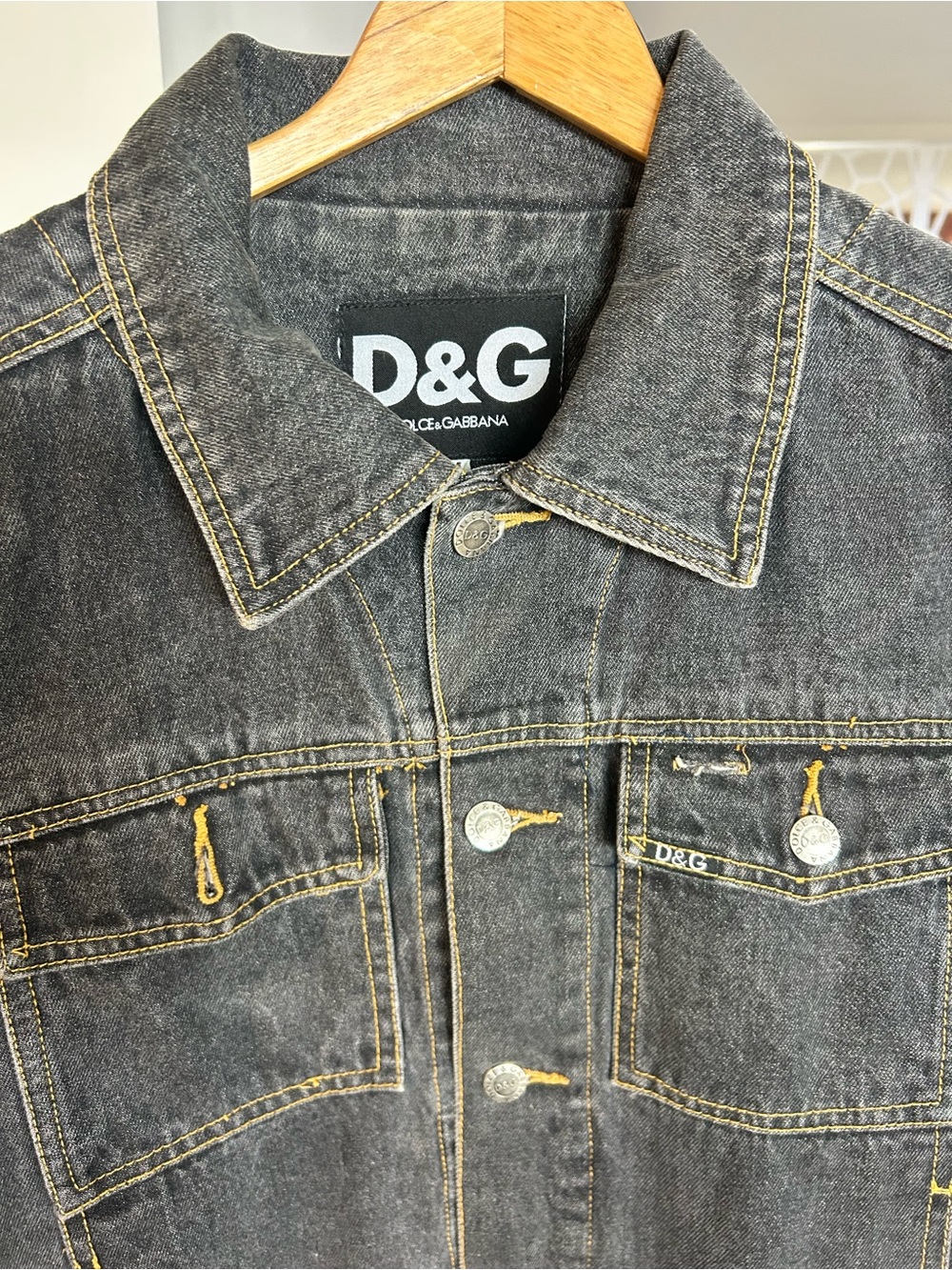 D&G Men’s Faded Dk Gray/blaDenim Jacket with contrast Stitching